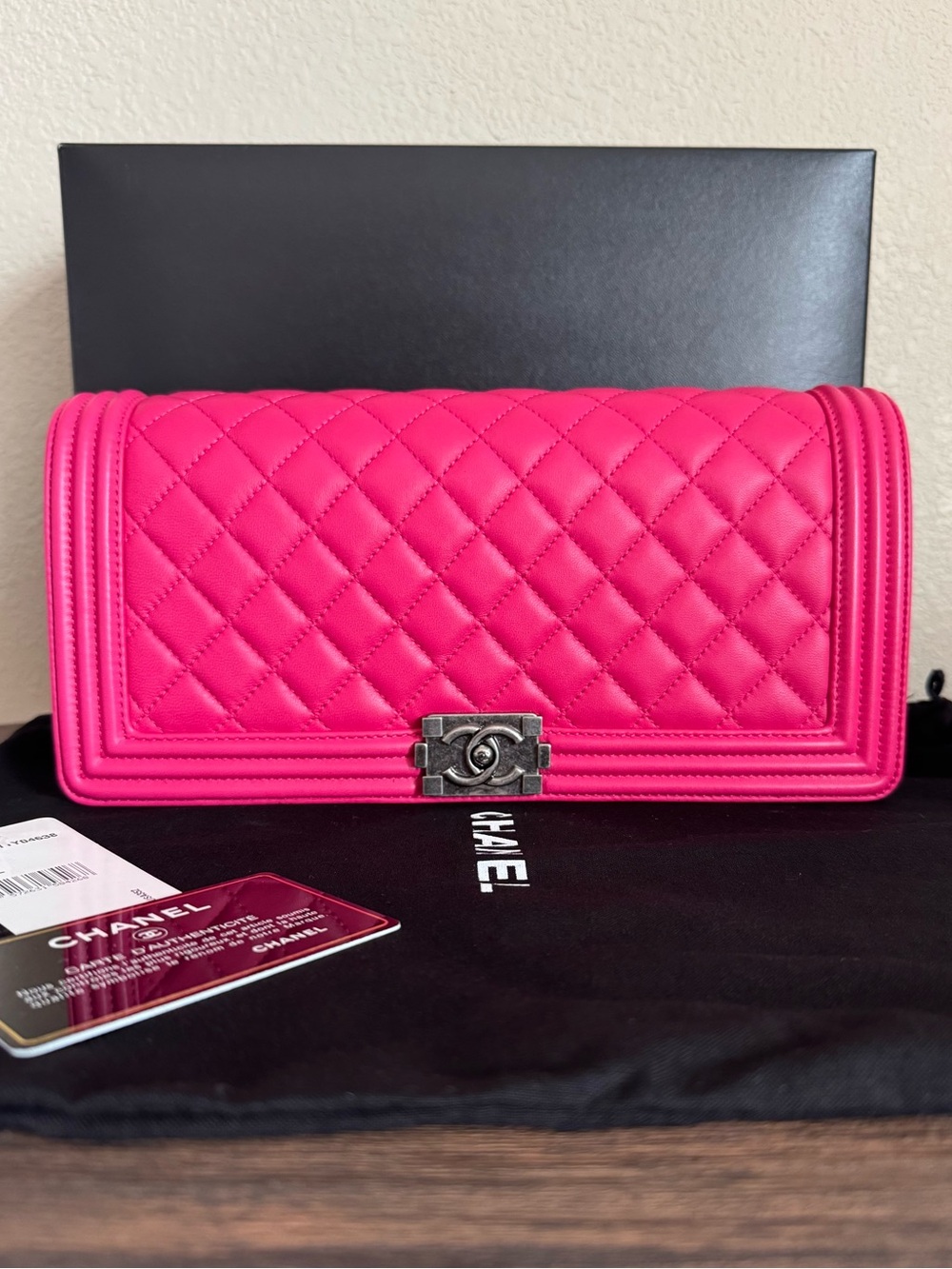 NEW CHANEL Large Quilted Lambskin Leather Boy Clutch - Picture 9 of 9